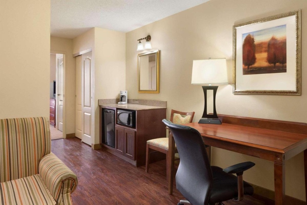 Country Inn & Suites by Radisson, Baltimore North, MD Image 18